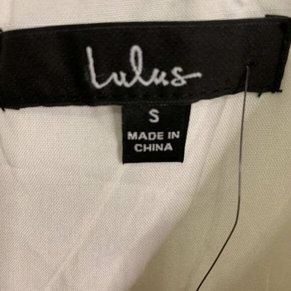 NWT LULUS Sunny Oasis White Ruffled Faux-Wrap Mini Dress. Size Small - Picture 8 of 11